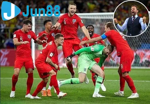 Gerrard ấn tượng với tuyển Anh dưới thời HLV Southgate. (Ảnh: Daily Mail) Gerrard ấn tượng với tuyển Anh dưới thời HLV Southgate. (Ảnh: Daily Mail)